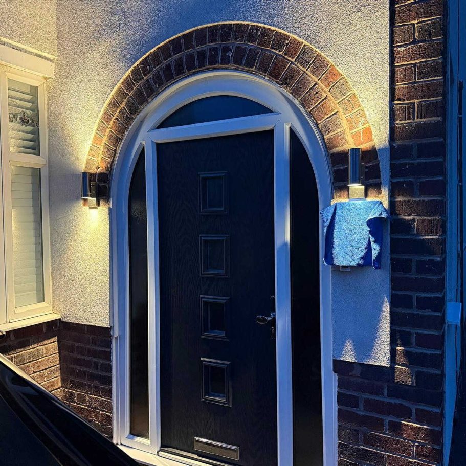 Replacement exterior door light installation